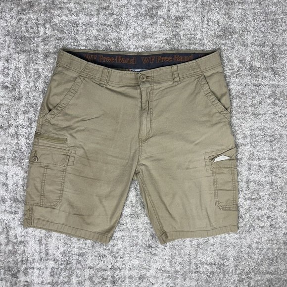 WearFirst Cargo‎ Shorts Size 40 Beige Pockets Cotton Tactical Causal Hiking - Picture 1 of 11